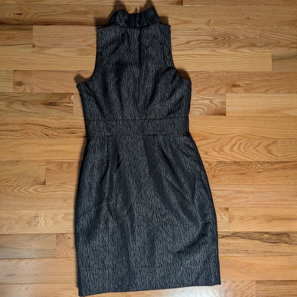 Just...Taylor Charcoal Sleeveless Midi Dress - Picture 2 of 7